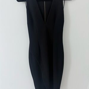 NICHOLAS Black Midi V-Neck Sheath Dress